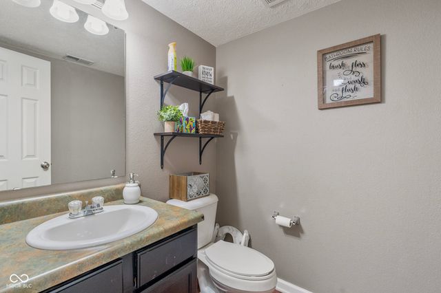 10044 Three Star Court, Avon, IN 46123