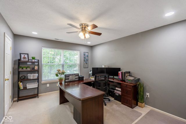 10044 Three Star Court, Avon, IN 46123