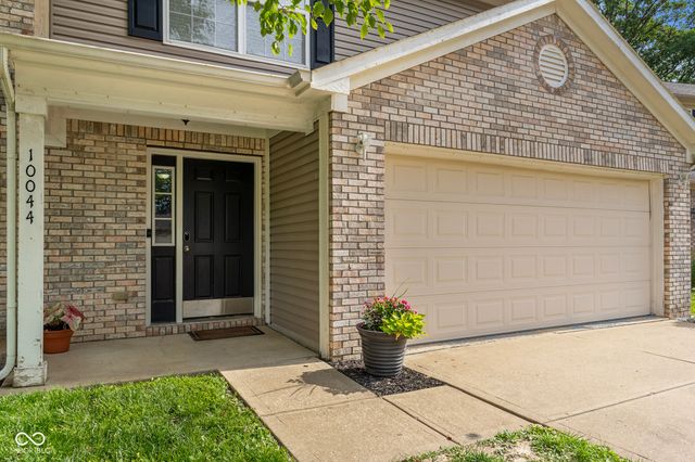 10044 Three Star Court, Avon, IN 46123