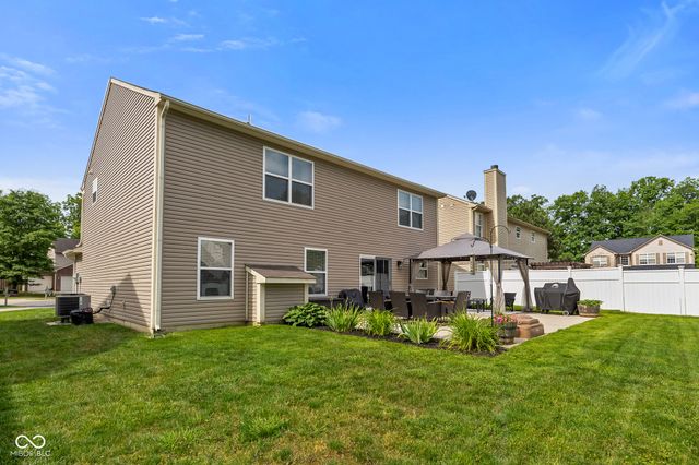 10044 Three Star Court, Avon, IN 46123