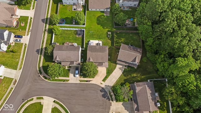 10044 Three Star Court, Avon, IN 46123