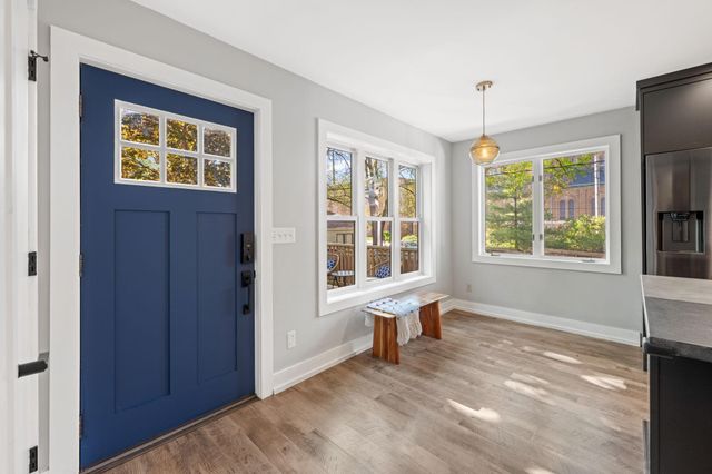 1707 University Avenue NE, Minneapolis, MN 55413