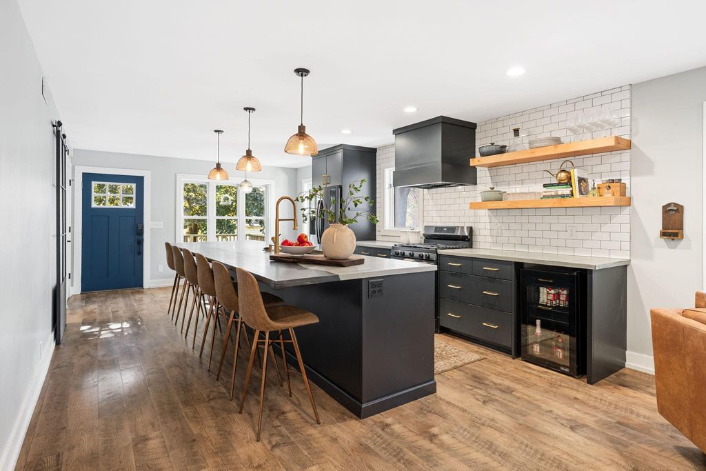 1707 University Avenue NE, Minneapolis, MN 55413