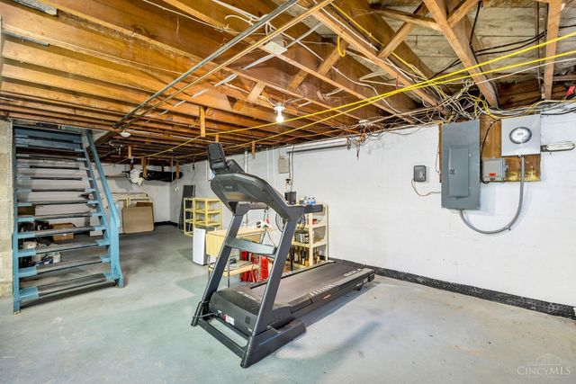 220 S Washington Boulevard, Hamilton, OH 45013
