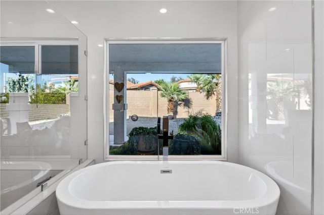 9640 S Hoylake, Desert Hot Springs, CA 92240