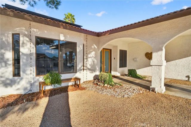 9640 S Hoylake, Desert Hot Springs, CA 92240