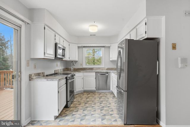 9146 HARDESTY DR, Clinton, MD 20735