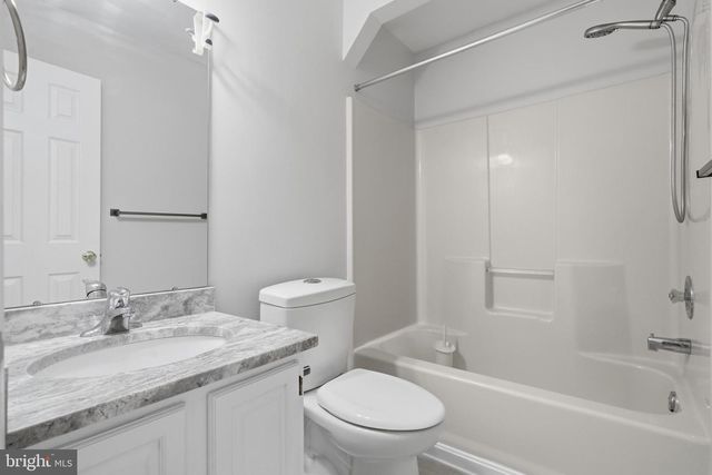 9146 HARDESTY DR, Clinton, MD 20735