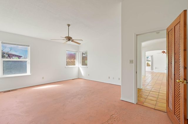 4806 La Cienega Street NW, Albuquerque, NM 87107