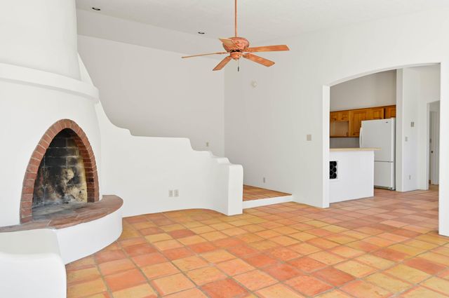 4806 La Cienega Street NW, Albuquerque, NM 87107