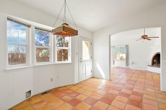 4806 La Cienega Street NW, Albuquerque, NM 87107