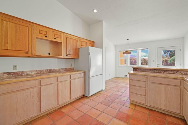 4806 La Cienega Street NW, Albuquerque, NM 87107