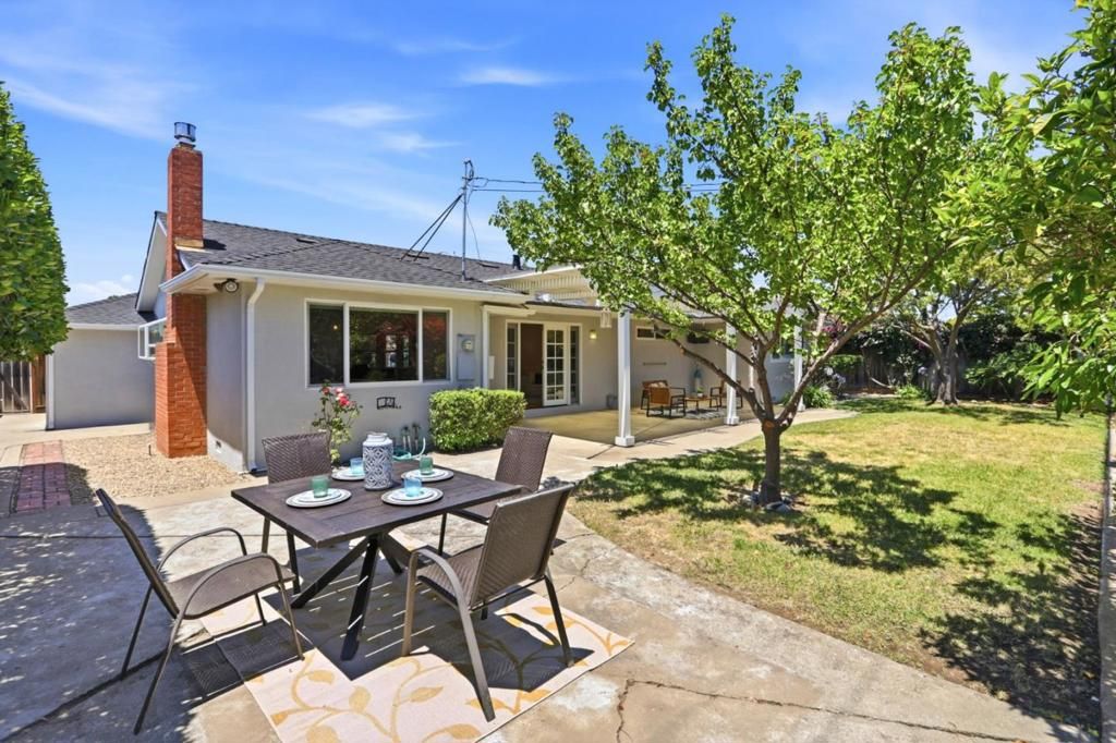 Image 31 of property listing at 5216 Selma Avenue, Fremont, CA 94536