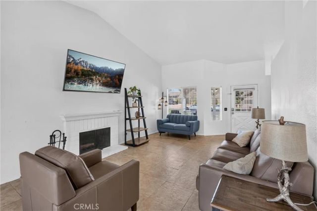 20096 Fallen Leaf Drive, Perris, CA 92570