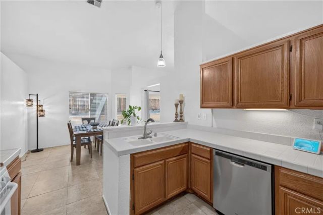 20096 Fallen Leaf Drive, Perris, CA 92570