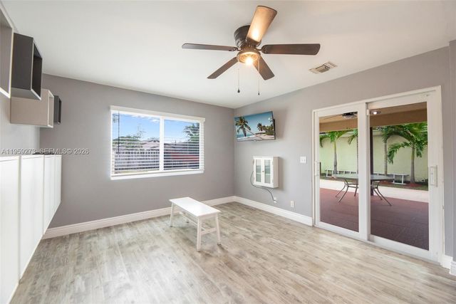 2050 NW 37th Ave, Coconut Creek, FL 33066