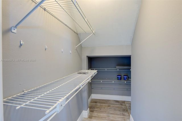 2050 NW 37th Ave, Coconut Creek, FL 33066