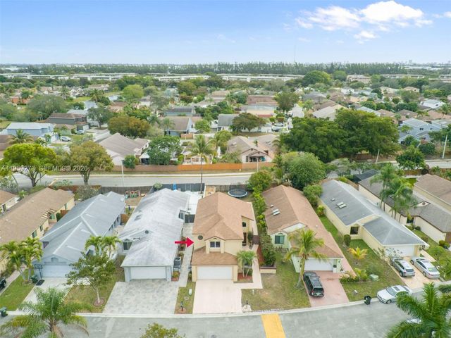 2050 NW 37th Ave, Coconut Creek, FL 33066