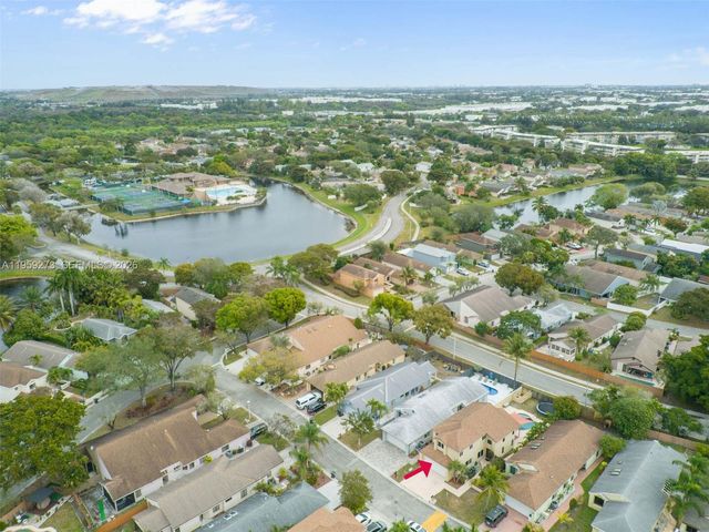 2050 NW 37th Ave, Coconut Creek, FL 33066