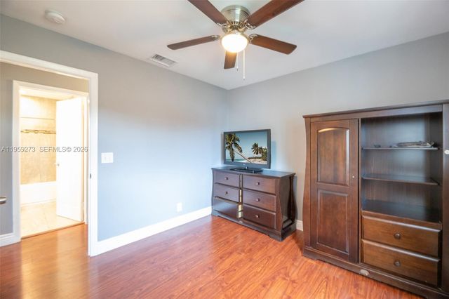 2050 NW 37th Ave, Coconut Creek, FL 33066