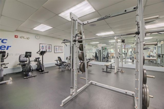 2050 NW 37th Ave, Coconut Creek, FL 33066