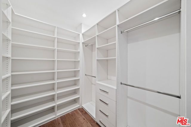 363 N SWEETZER Avenue, Los Angeles, CA 90048