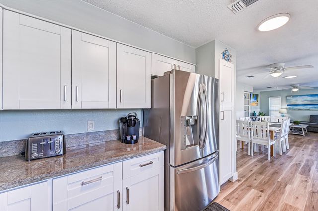 4413 Tampico Way, Galveston, TX 77554