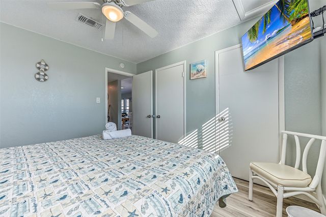 4413 Tampico Way, Galveston, TX 77554