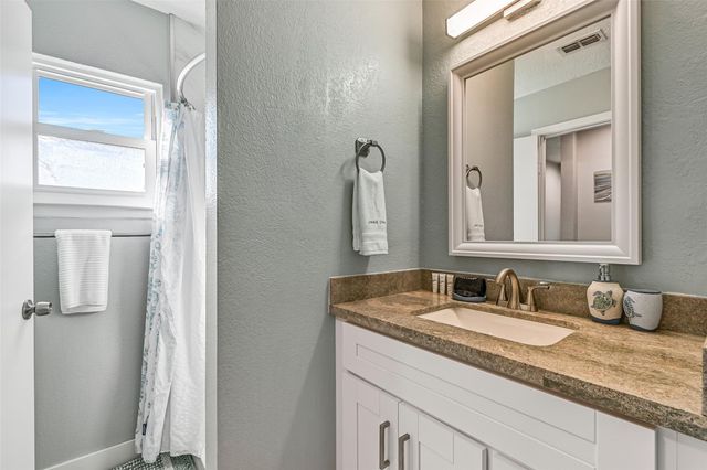 4413 Tampico Way, Galveston, TX 77554