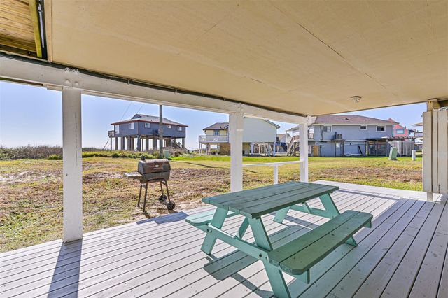 4413 Tampico Way, Galveston, TX 77554