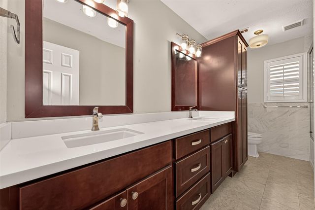 1918 Marlberry Lane, Houston, TX 77084