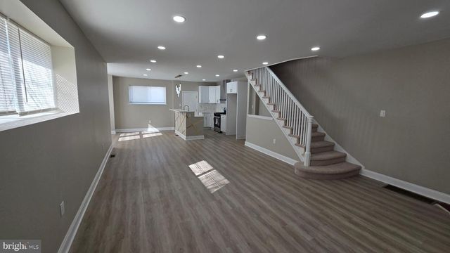 1101 E RITTENHOUSE ST, Philadelphia, PA 19138