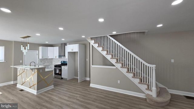 1101 E RITTENHOUSE ST, Philadelphia, PA 19138