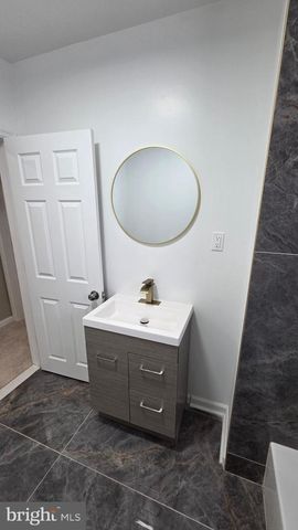 1101 E RITTENHOUSE ST, Philadelphia, PA 19138