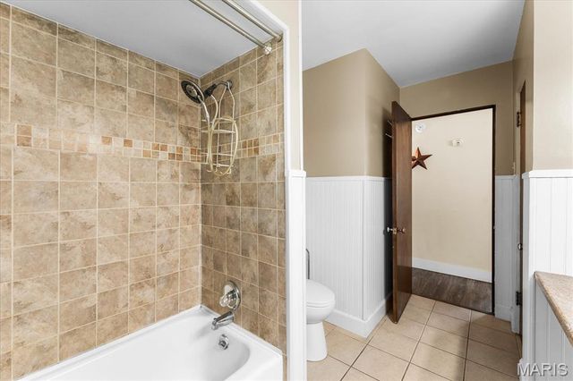 1 Debby Lane, Belleville, IL 62223
