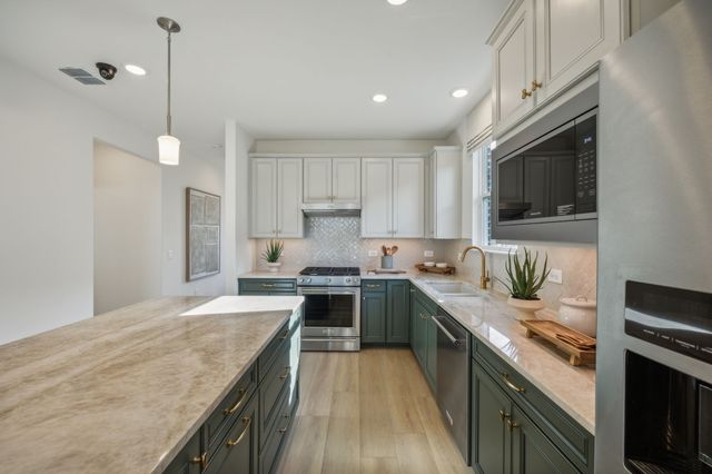 300 Snowbird Way, Mckinney, TX 75071