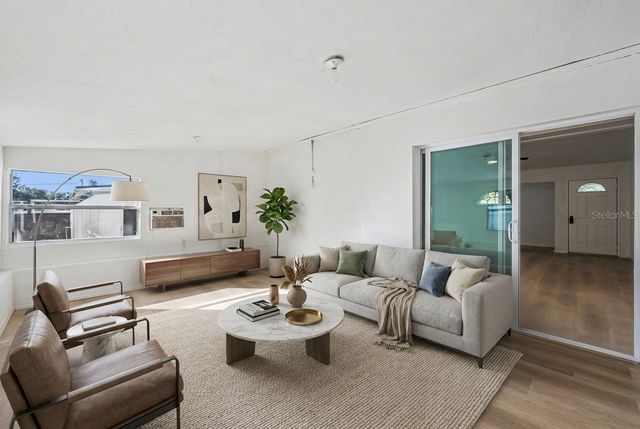 2827 S PARK AVENUE, Sanford, FL 32773