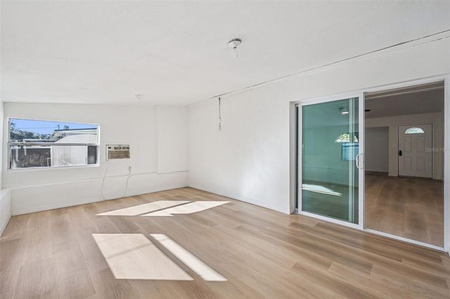 2827 S PARK AVENUE, Sanford, FL 32773