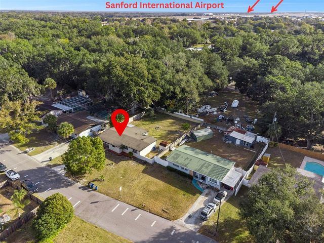 2827 S PARK AVENUE, Sanford, FL 32773