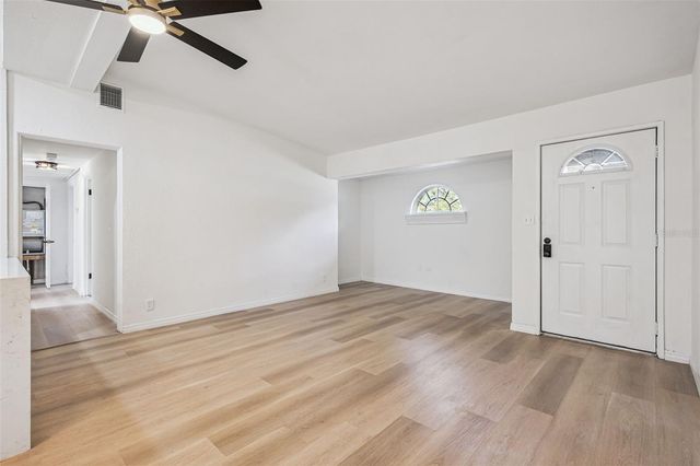 2827 S PARK AVENUE, Sanford, FL 32773