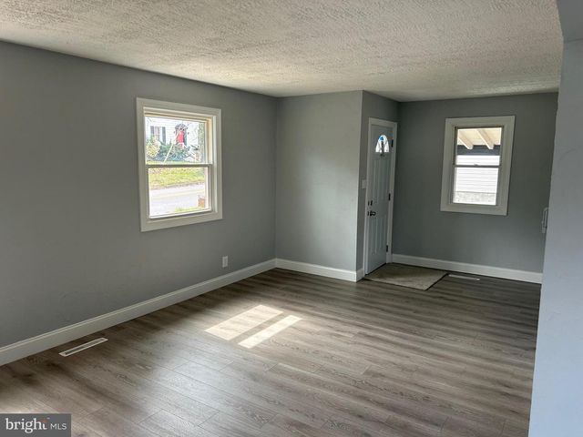 212 SYCAMORE RD, Baltimore, MD 21226