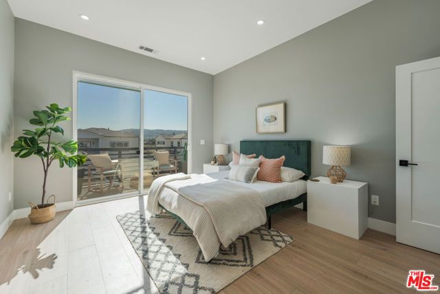 2126 W 238th Street, Torrance, CA 90501