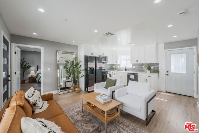 2126 W 238th Street, Torrance, CA 90501