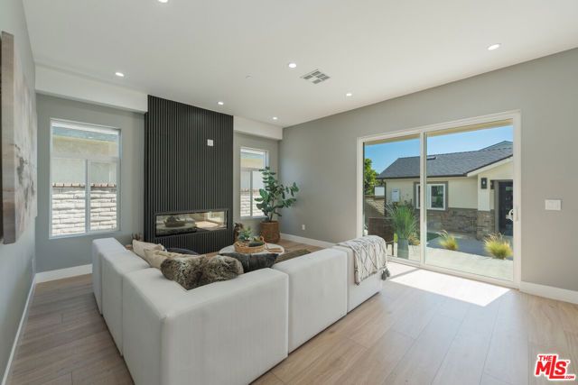 2126 W 238th Street, Torrance, CA 90501