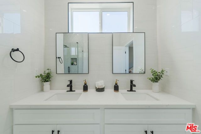 2126 W 238th Street, Torrance, CA 90501