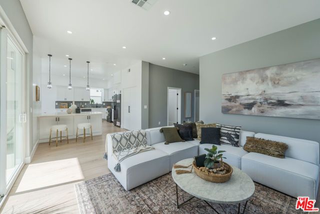 2126 W 238th Street, Torrance, CA 90501