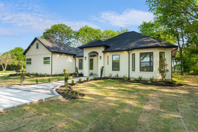 6048 VZ County Road 2120, Wills Point, TX 75169