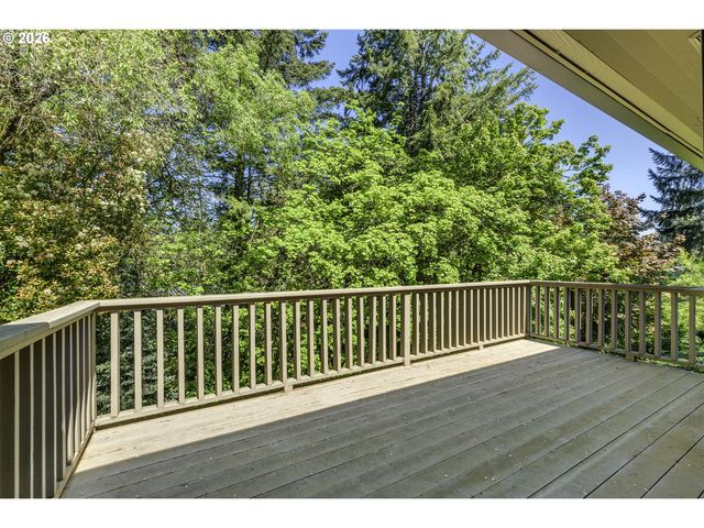 14395 Sw 27TH Ct, Beaverton, OR 97008