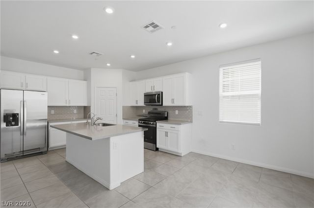10920 Oregano Avenue, Las Vegas, NV 89166