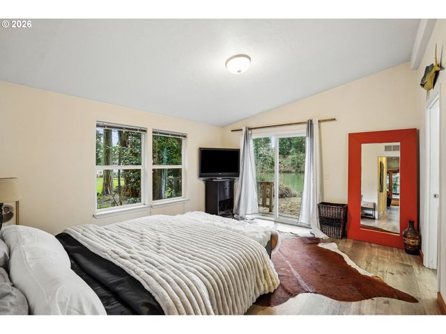 15212 Se RIVER FOREST Dr, Milwaukie, OR 97267